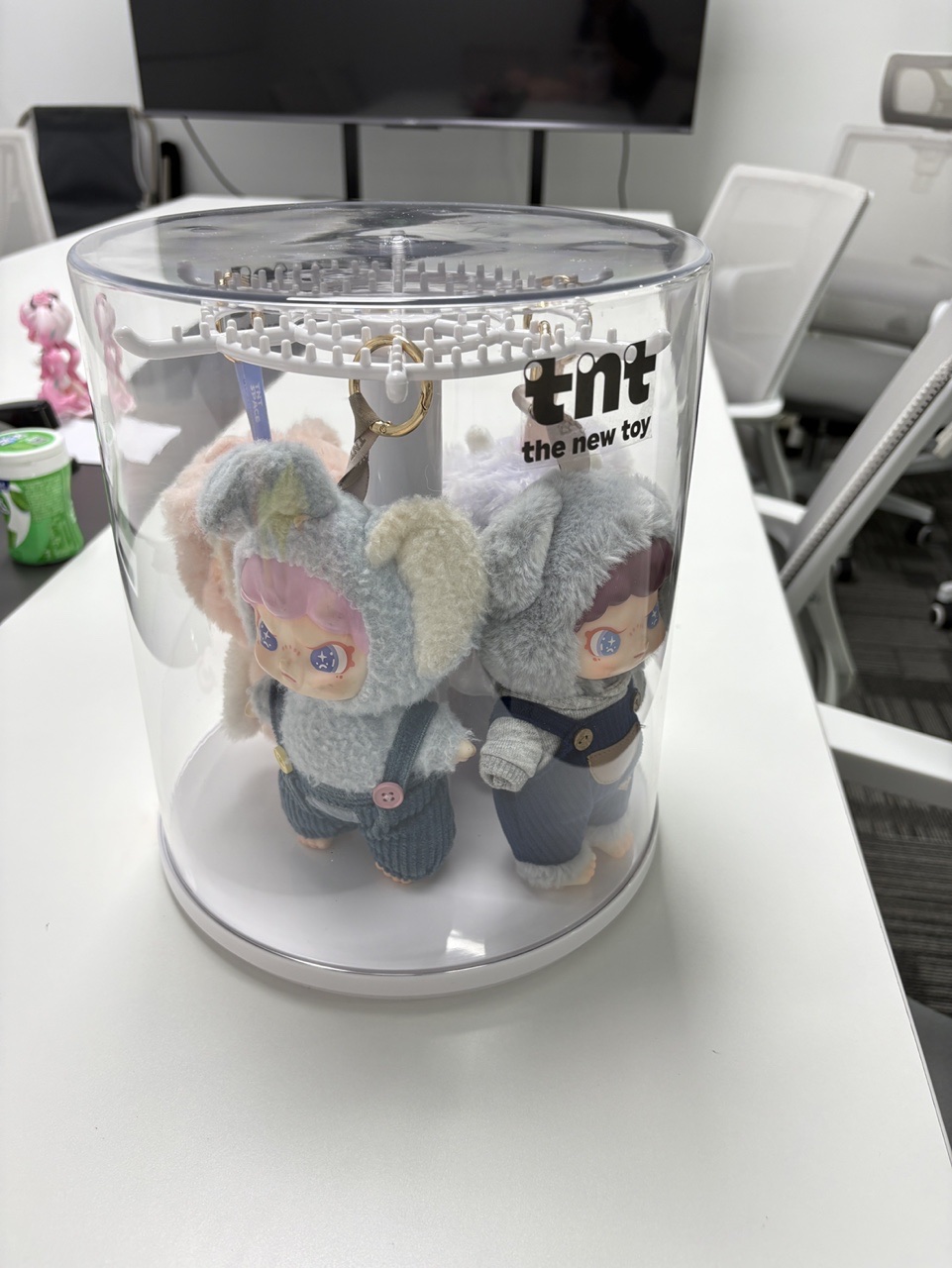 毛绒通用展示架海外版-白色26.5*26.5*30.3cm